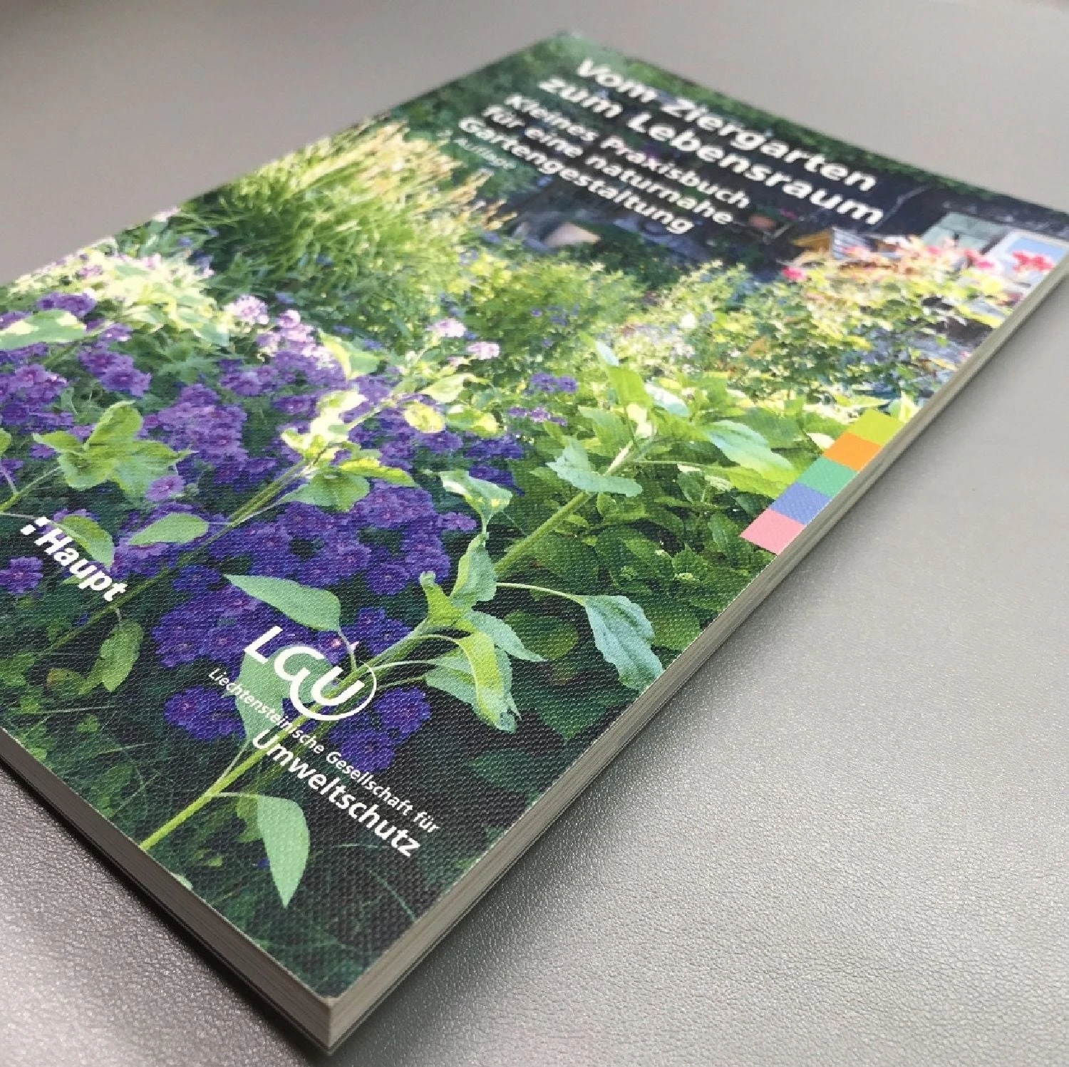 Vom Ziergarten Zum Lebensraum (Kleines Praxisbuch Für Eine Naturnahe) – Bild 2